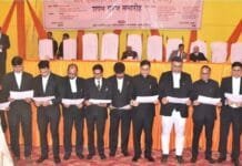 गाजियाबाद बार एसोसिएशन की नई कार्यकारिणी ने संभाली कमान, जिला जज ने दिलाई पद और गोपनीयता की शपथ!