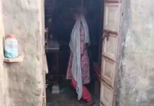 गाजियाबाद में महिला का शव फंदे से लटका मिला: विजयनगर इलाके में मचा हड़कंप, पुलिस आत्महत्या के एंगल से कर रही जांच