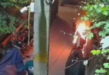 जहांगीरपुरी में नकाबपोशों का आतंक: देर रात कई बाइकों को किया आग के हवाले, CCTV फुटेज ने खोले कई राज!