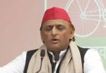 अखिलेश यादव का बड़ा ऐलान: सपा सरकार बनी तो लोकतंत्र सेनानियों को ₹51 हजार मासिक सम्मान राशि, मुफ्त इलाज का भी वादा