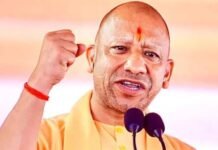 धन के लिए धर्म नहीं त्यागूंगा, युद्ध छिड़ा तो बम-गोले भी दागूंगा: योगी आदित्यनाथ, सपा के PDA पर भी साधा निशाना